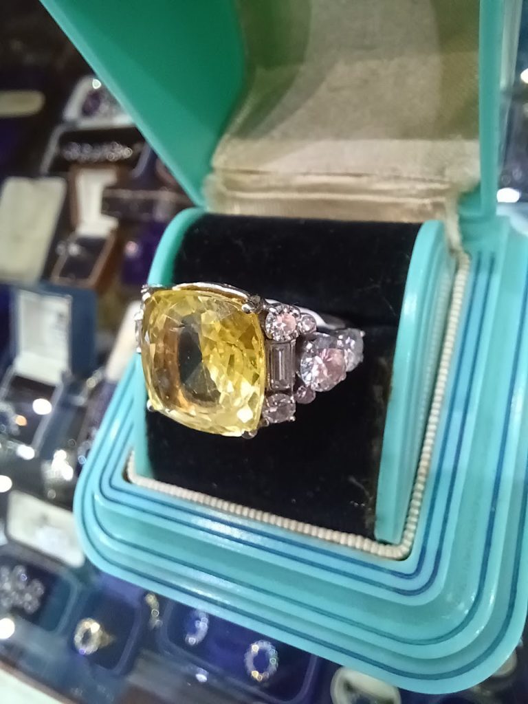 Radiant Cut Fancy Yellow Sapphire Engagement Ring for Women | SayaBling  Jewelry